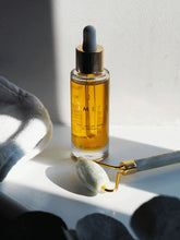 Load image into Gallery viewer, Skin Nutrients Facial Oil